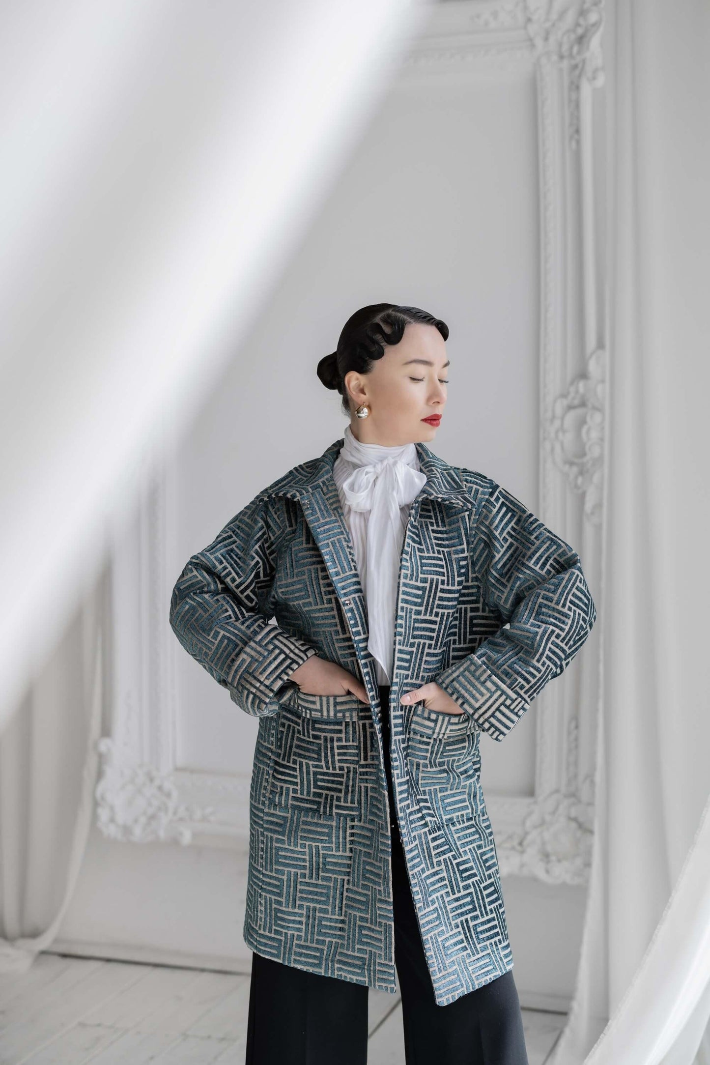 Elegante Edge Jacket No 1 - Qbik By KD