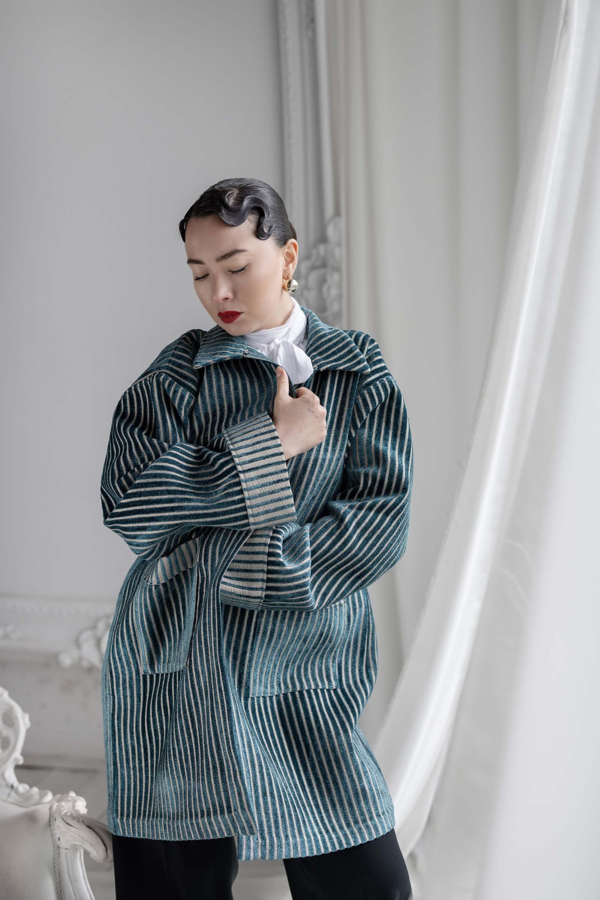 Elegante Edge Jacket No 2 - Qbik By KD