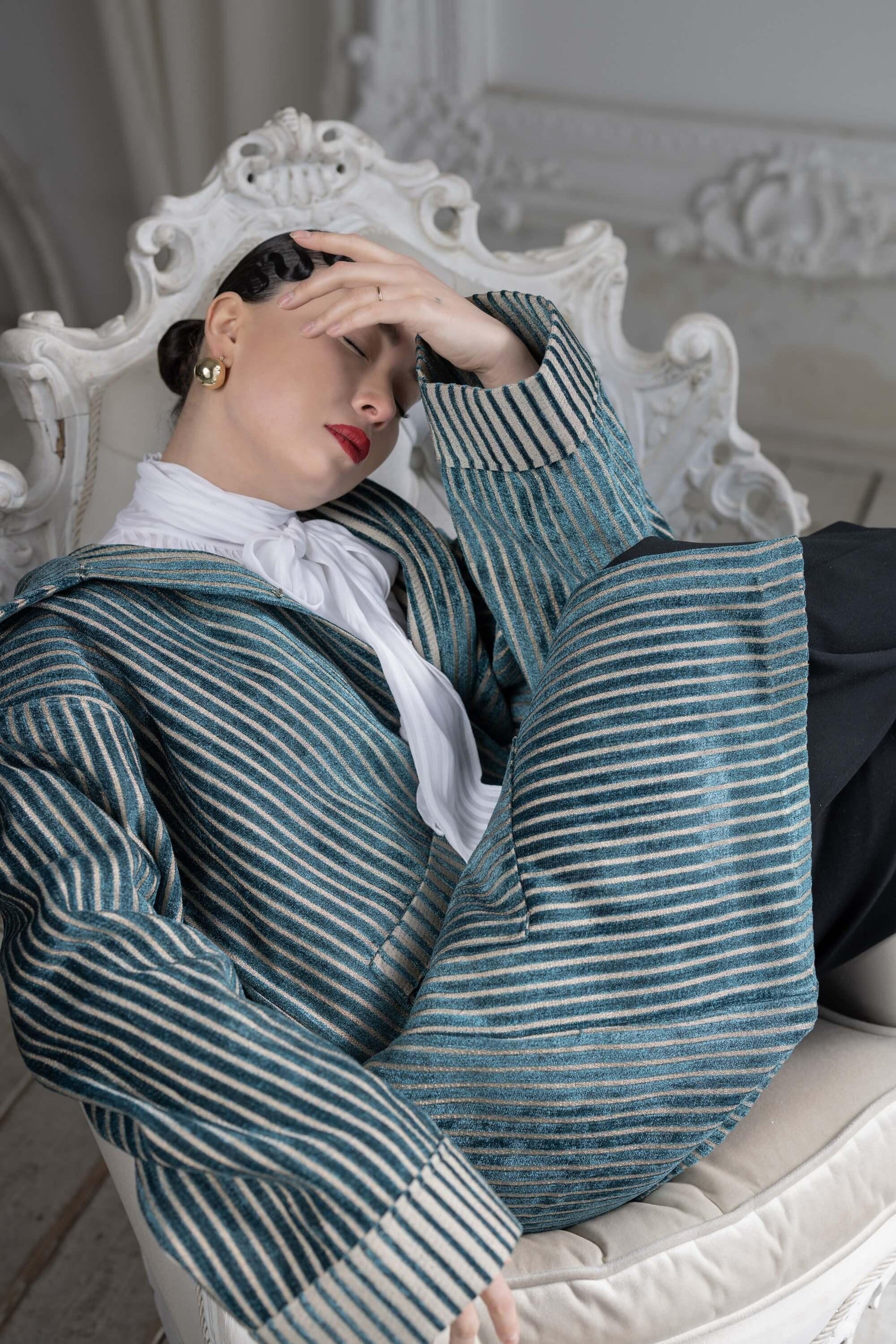 Elegante Edge Jacket No 2 - Qbik By KD