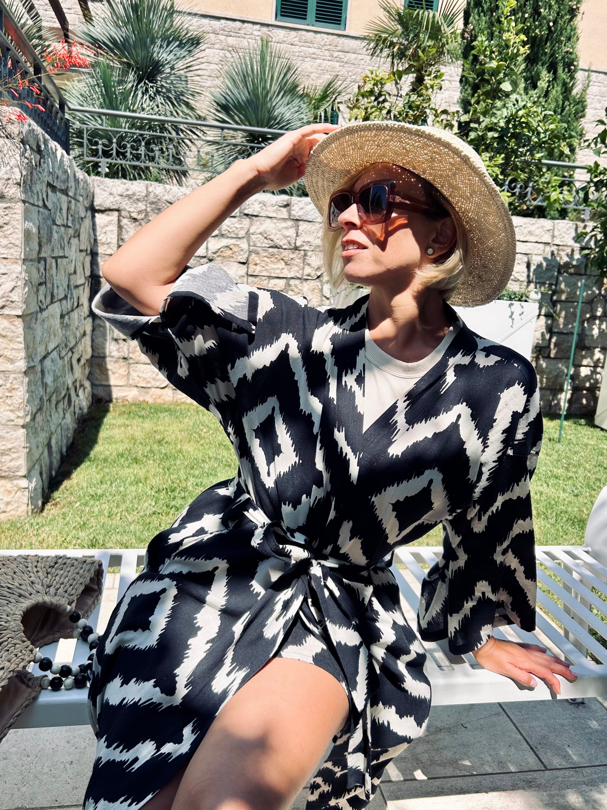 Inkblot Illusion Kimono Short Set - Qbik By KD